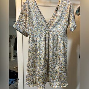 Lulus dress - size XS - worn once for a wedding!